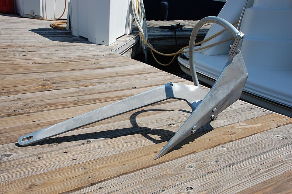 A real bolt-together scoop anchor